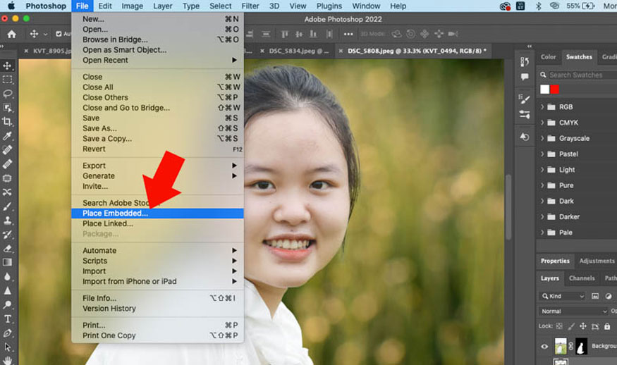 chọn công cụ Selection Tool (V) 