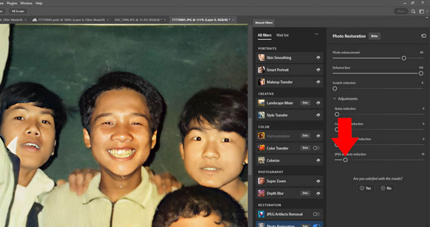kéo thanh trượt Color Noise Reduction sang bên phải