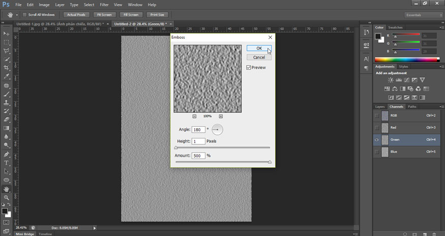 Để Height là 1 pixel và Amount ở mức 500%, Angle thành 180°