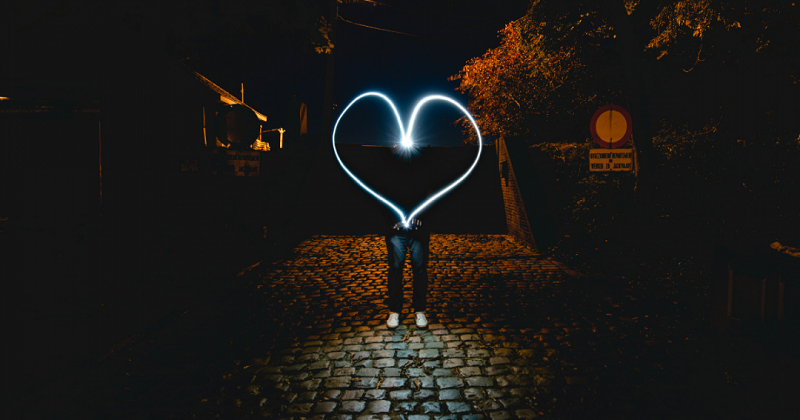 Những điều thú vị về kỹ thuật chụp Light Painting trong nhiếp ảnh