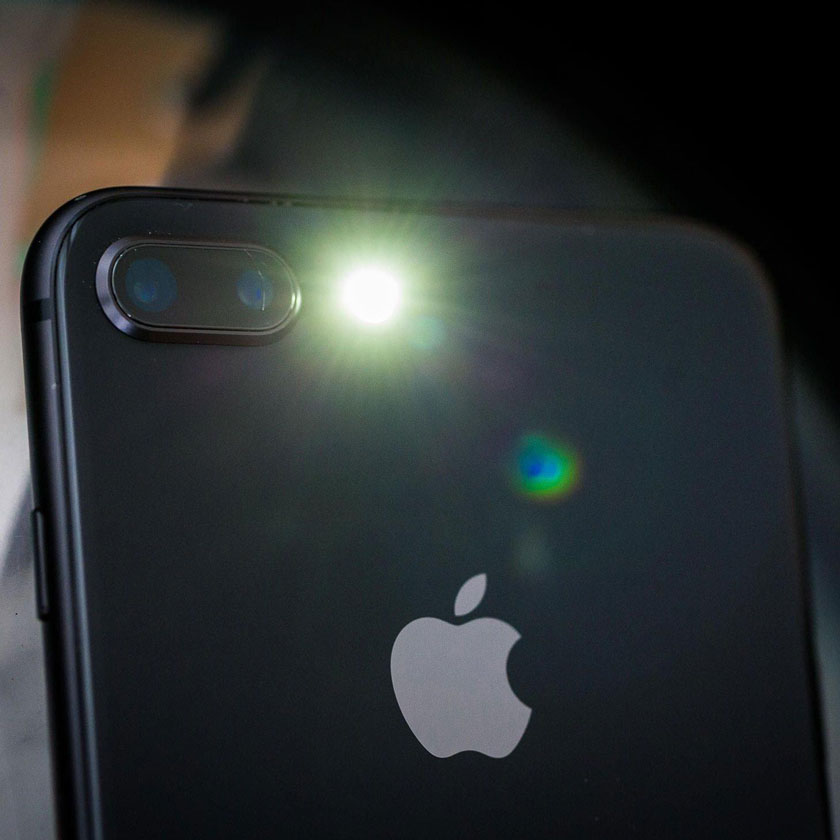 đèn flash điện thoại