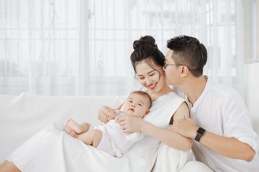 Có nên chụp ảnh 3 người?