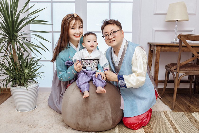 Cách chụp ảnh gia đình 3 người đẹp