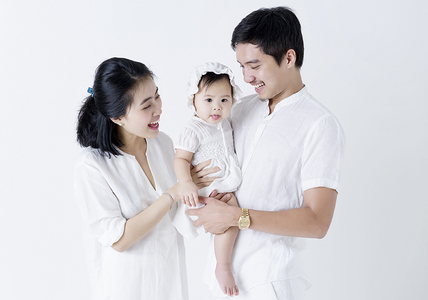 hướng ánh mắt về con