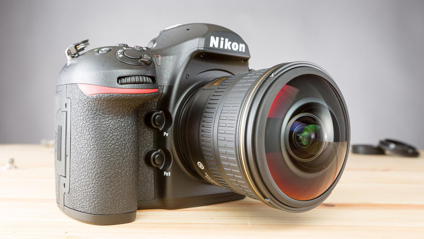 Máy ảnh Nikon D850